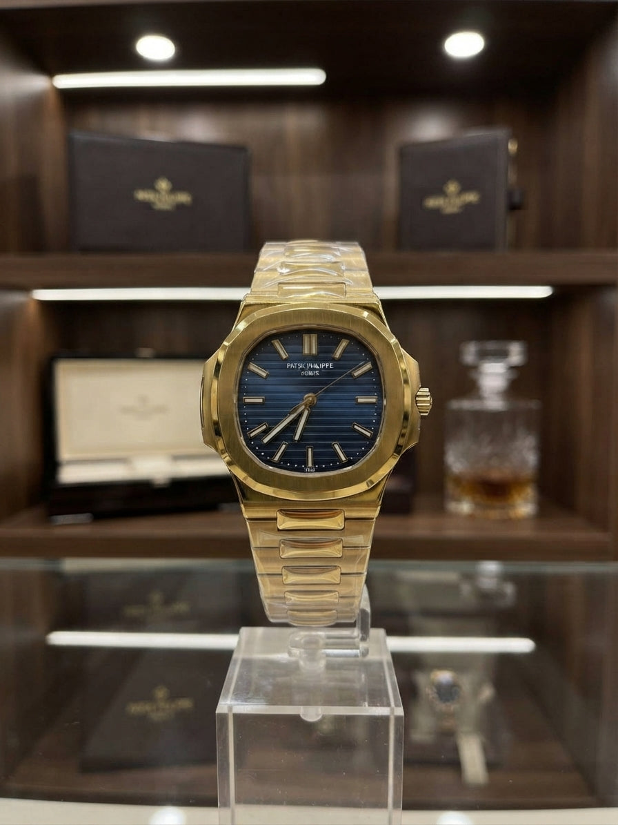 🌊 The Royal Twilight: Patek Philippe Nautilus (Blue-Gold Masterpiece)