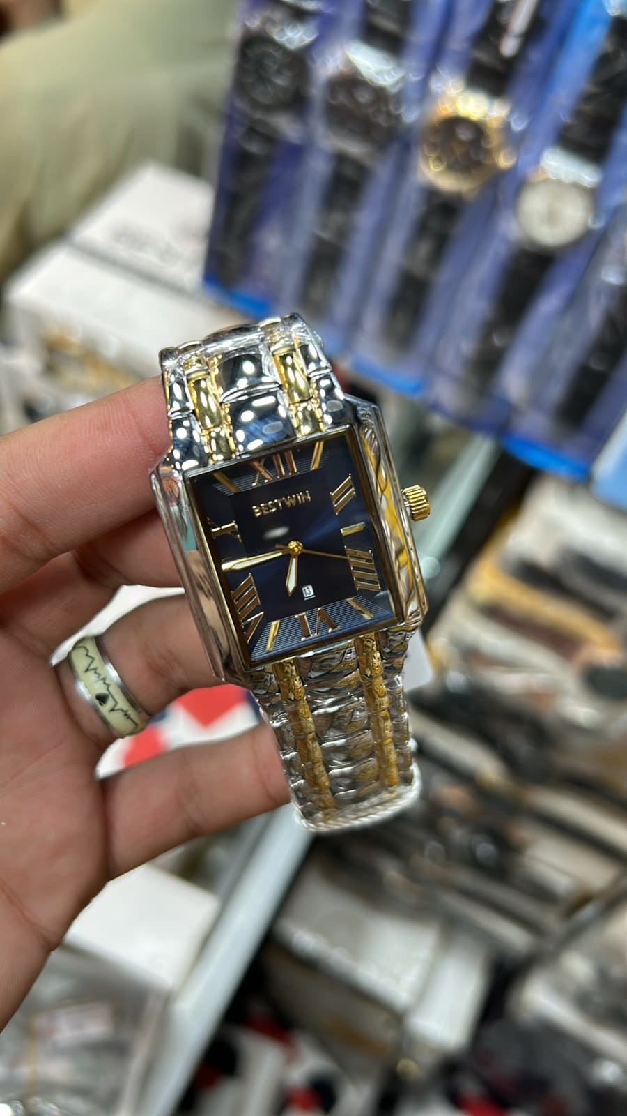 🌊 The Two-Tone Sapphire: Bestwin Blue & Gold Timepiece